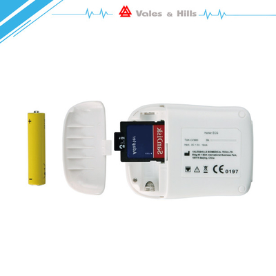 LED Screen Holter ECG System SD Card / USB Communication With Analysis Function