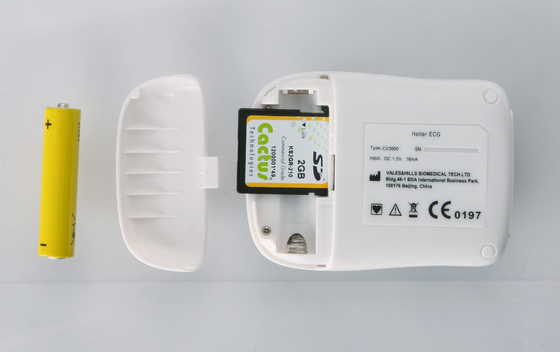Ambulatory Holter ECG Monitor System CV3000 With LCD Recorder Elite Plus